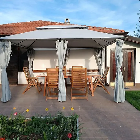 Villa House Milovanovic *