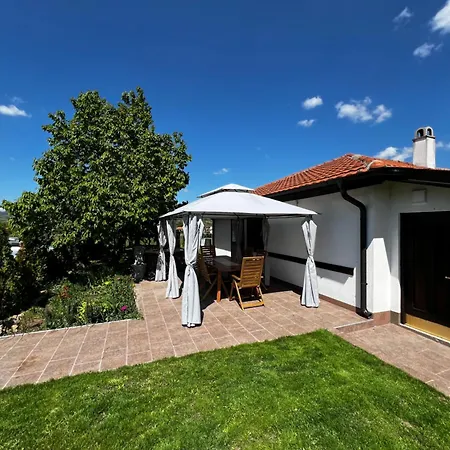 House Milovanovic 빌라 *