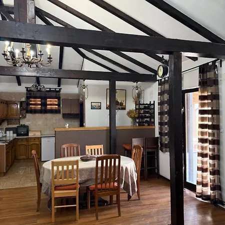 House Milovanovic 빌라