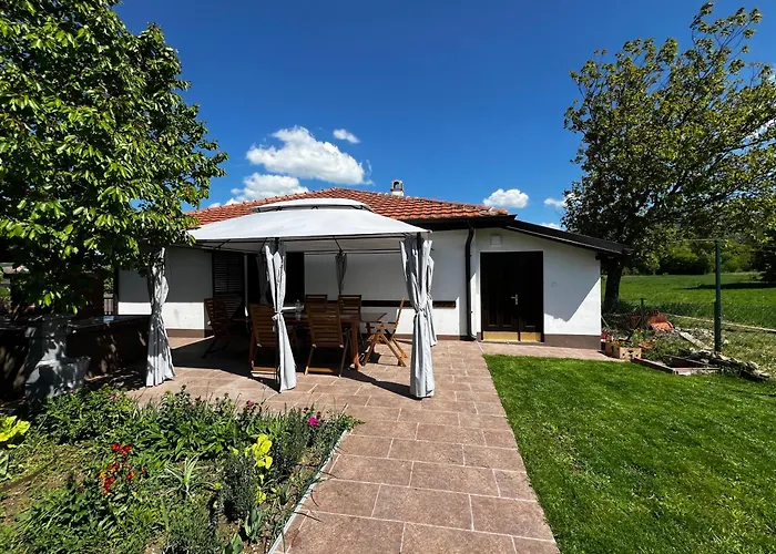 فيلة House Milovanovic