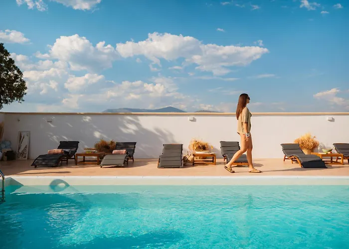 House Milovanovic فيلة *