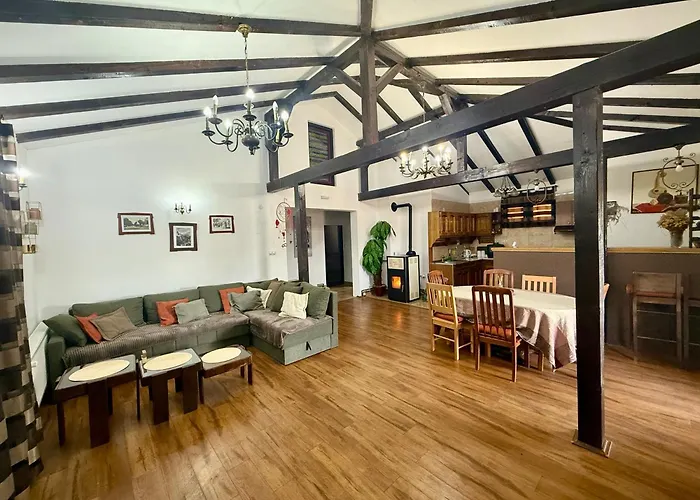 فيلة House Milovanovic سوكو بانيا