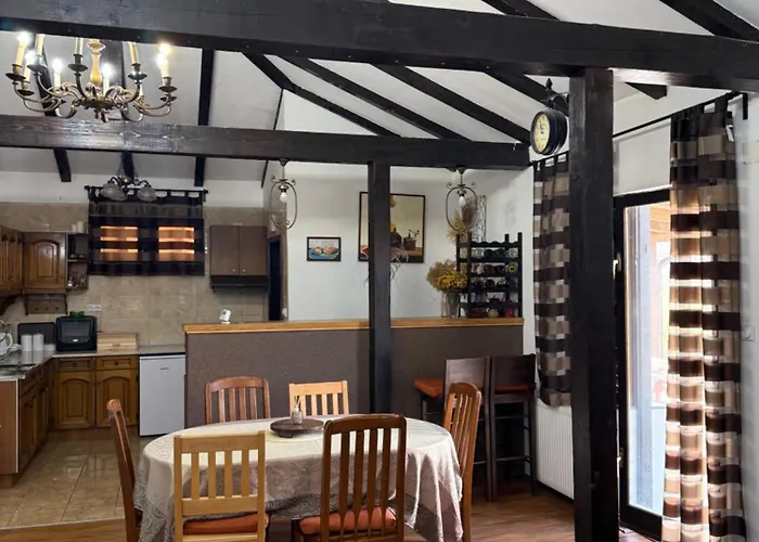 House Milovanovic فيلة